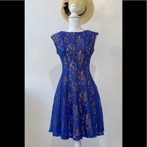 Lace Fit Flare Dress💖💕💫✨